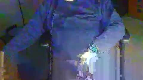 Snapshot of rb69er chatting on 06-04-26, 07:31 rb69er online show from 06-04-26, 07:31