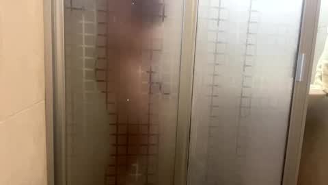 Snapshot of rbk26 chatting on 11-05-25, 05:57 rbk26 online show from 11-05-25, 05:57