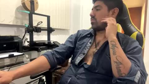 Snapshot of rbk26 chatting on 11-07-25, 02:22 rbk26 online show from 11-07-25, 02:22