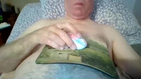 Snapshot of rbloed chatting on 05-12-26, 03:31 Jimmy online show from 05-12-26, 03:31
