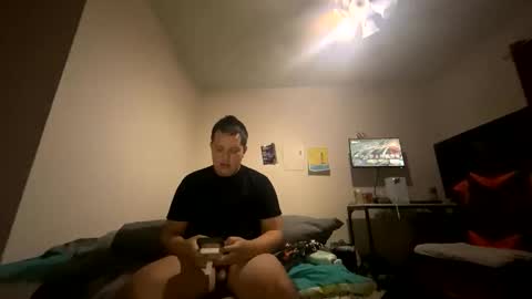 Snapshot of rchosen chatting on 11-13-25, 12:31 rchosen online show from 11-13-25, 12:31