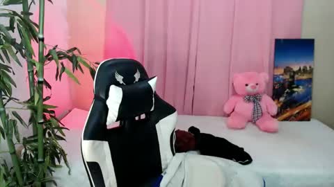 Beth online show from 01-25-25, 06:13