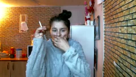 real_coupl3 online show from 03-07-26, 06:43