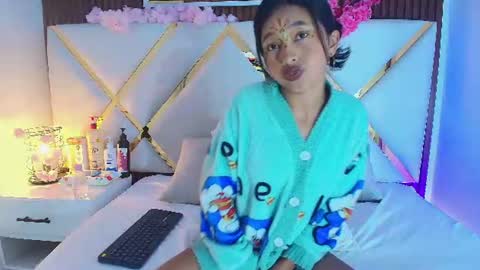 Snapshot of real_doncella_pussy chatting on 07-08-26, 03:38 DONCELLA online show from 07-08-26, 03:38