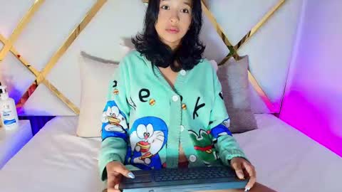 Snapshot of real_doncella_pussy chatting on 07-19-26, 11:36 DONCELLA online show from 07-19-26, 11:36