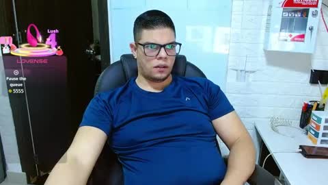 Snapshot of realjoel chatting on 06-03-26, 11:57 Joel online show from 06-03-26, 11:57