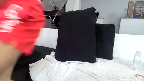 Snapshot of reallyman7 chatting on 02-05-25, 09:46 Ask me online show from 02-05-25, 09:46