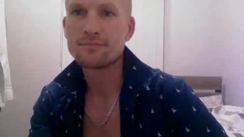 Snapshot of reallyman7 chatting on 03-30-26, 12:00 Ask me online show from 03-30-26, 12:00
