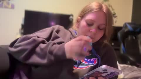 Snapshot of realpurp_ chatting on 02-03-25, 11:09 Preston Stella online show from 02-03-25, 11:09