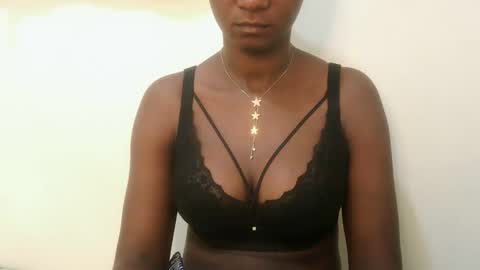 queen online show from 09-22-25, 07:43