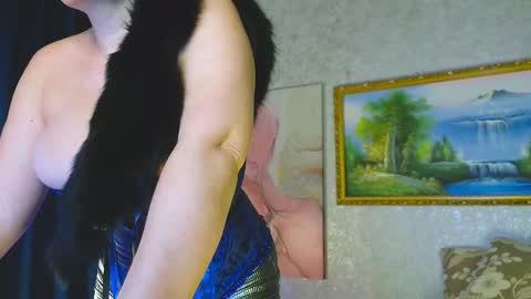 Snapshot of reasonforpassion_ chatting on 11-13-25, 12:15 Im a little sick. Ill be back soon. online show from 11-13-25, 12:15