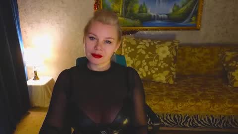 Snapshot of reasonforpassion_ chatting on 11-30-25, 02:32 Im a little sick. Ill be back soon. online show from 11-30-25, 02:32