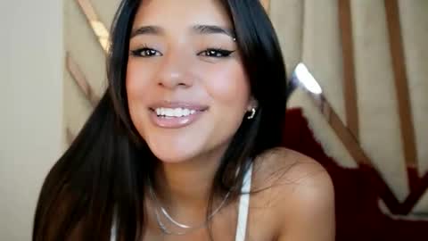 Snapshot of rebeca_cortez55 chatting on 05-12-26, 01:14 Rebecca online show from 05-12-26, 01:14