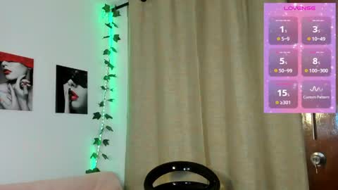 Rebeca Marchetti online show from 06-07-26, 06:22