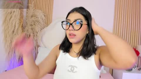 rebeca_taylor_ online show from 03-29-26, 12:27