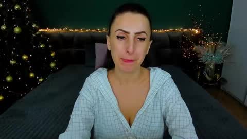 rebecca_diamonds online show from 01-16-25, 09:16