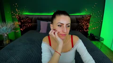 rebecca_diamonds online show from 01-26-25, 03:36