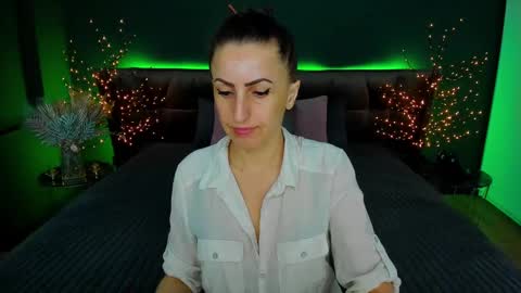 rebecca_diamonds online show from 01-28-25, 06:38