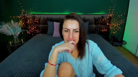 rebecca_diamonds online show from 02-11-25, 09:42