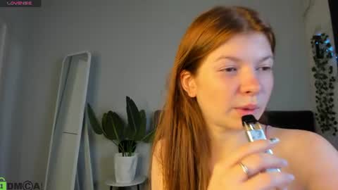 Snapshot of rebecca_myers chatting on 07-03-26, 01:01 Rebecca online show from 07-03-26, 01:01