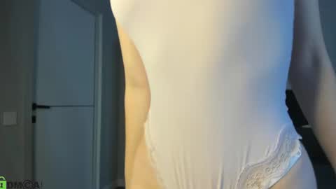Snapshot of rebecca_myers chatting on 07-08-26, 01:10 Rebecca online show from 07-08-26, 01:10