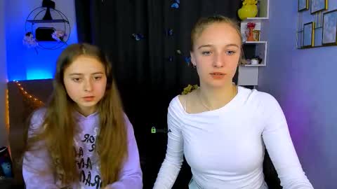 rebecca_smile_ online show from 09-26-25, 12:31