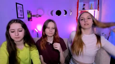 rebecca_smile_ online show from 04-07-26, 12:27