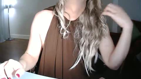 Nadiahorny online show from 01-15-26, 06:55