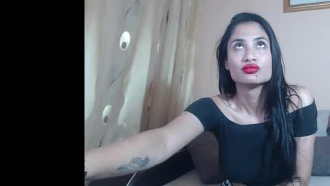Snapshot of rebecka_sweet chatting on 05-26-26, 05:20 rebecka_sweet online show from 05-26-26, 05:20