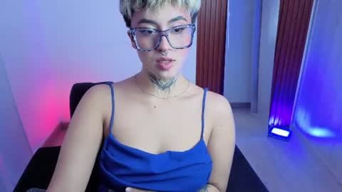 Snapshot of rebeka_baker chatting on 06-27-26, 11:04 REBEKA online show from 06-27-26, 11:04
