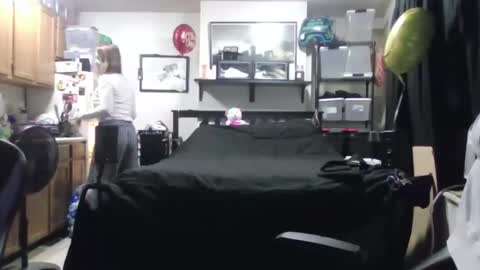 Snapshot of rebornrao chatting on 01-15-26, 06:22 Keely KeKe Kiwi online show from 01-15-26, 06:22