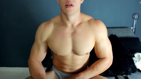 twitter REECET26 instagram RECCETAYLOR online show from 10-22-25, 01:06