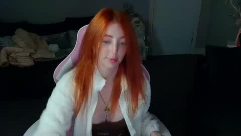 Snapshot of red_firesquirt chatting on 12-10-24, 02:28 Red - online show from 12-10-24, 02:28