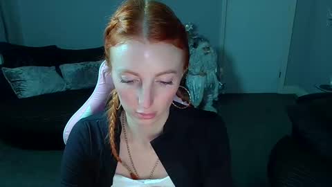 Snapshot of red_firesquirt chatting on 12-16-24, 10:56 Red - online show from 12-16-24, 10:56