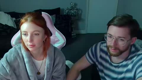 Snapshot of red_firesquirt chatting on 01-13-25, 09:42 Red - online show from 01-13-25, 09:42