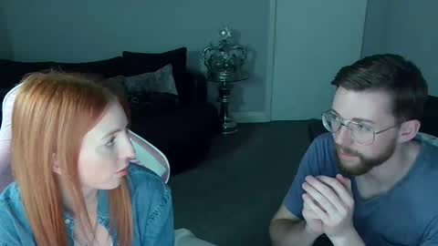 Snapshot of red_firesquirt chatting on 01-16-25, 09:30 Red - online show from 01-16-25, 09:30