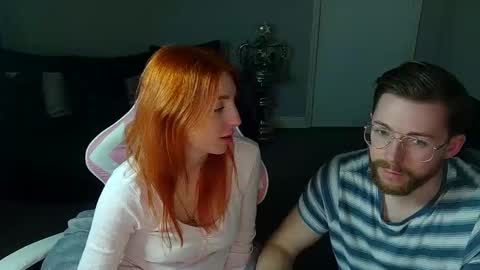Snapshot of red_firesquirt chatting on 01-22-25, 09:32 Red - online show from 01-22-25, 09:32