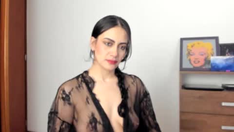 red_flower203 online show from 09-11-25, 04:40