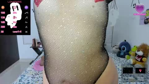 Taliana online show from 10-29-25, 04:26