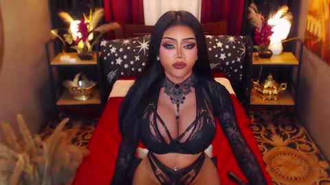 Snapshot of red_ivyy chatting on 10-19-25, 11:44 AsianRedivy online show from 10-19-25, 11:44