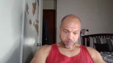 Snapshot of redbone441 chatting on 04-22-26, 03:42 Redbone online show from 04-22-26, 03:42