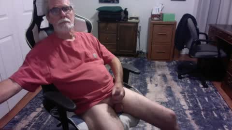 Snapshot of redbud3075 chatting on 07-17-26, 03:46 Daddy G online show from 07-17-26, 03:46
