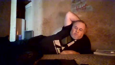 Snapshot of reddragon1195 chatting on 04-08-26, 10:43 reddragon1195 online show from 04-08-26, 10:43