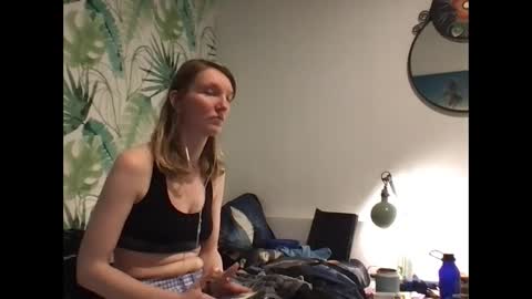 Redfox online show from 12-03-25, 02:37