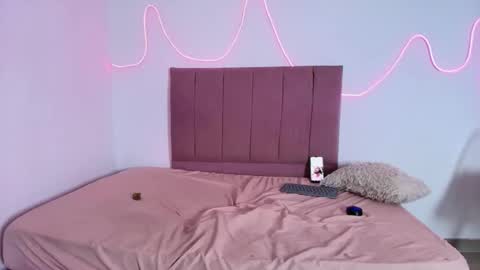 redhair6 online show from 04-15-26, 06:04