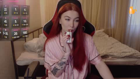 Lina online show from 12-15-24, 11:12