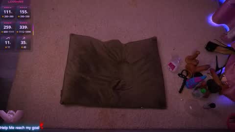 Redhead Shark online show from 03-22-26, 01:14