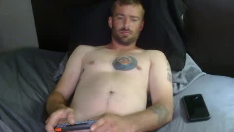 Snapshot of redheadlover828 chatting on 07-25-26, 06:27 Kevin online show from 07-25-26, 06:27