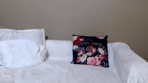 izabell online show from 02-09-25, 05:22