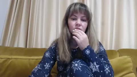 Snapshot of redjessica chatting on 01-18-26, 06:06 RedJessica online show from 01-18-26, 06:06